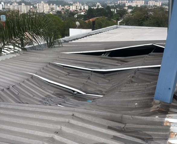 Apae Apae Criciúma suspende atividades para reparos após rompimento de caixa ...